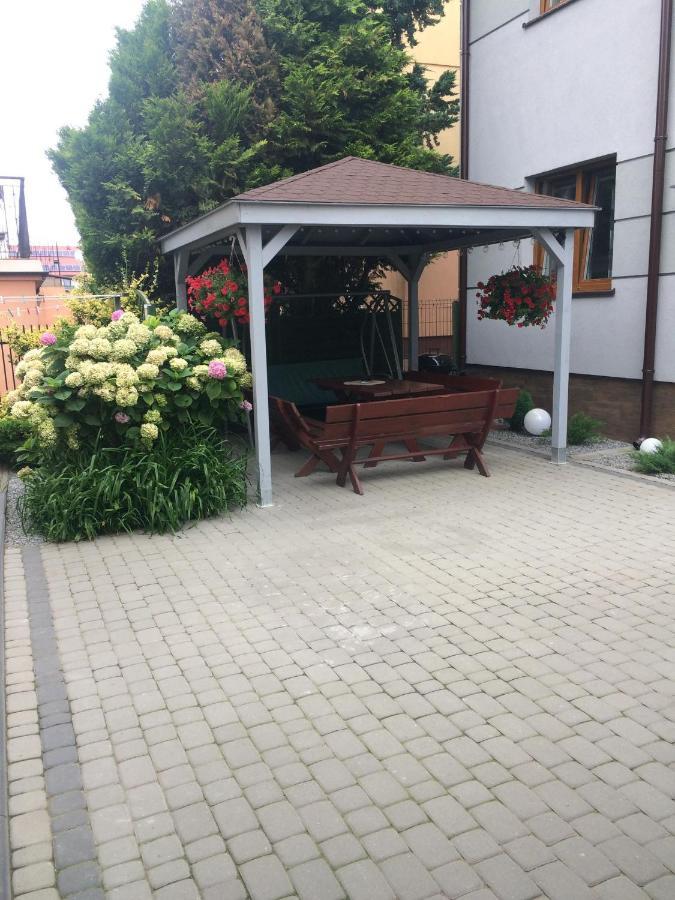 Pokoje Goscinne „Ikar” Ustronie Morskie Exterior foto