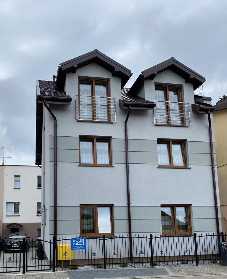 Pokoje Goscinne „Ikar” Ustronie Morskie Exterior foto
